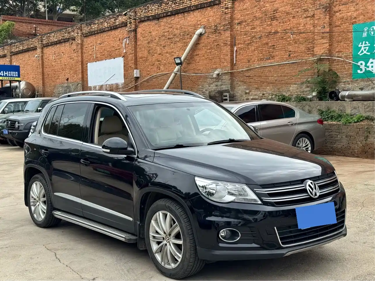 Фото 3 - Volkswagen Tiguan
