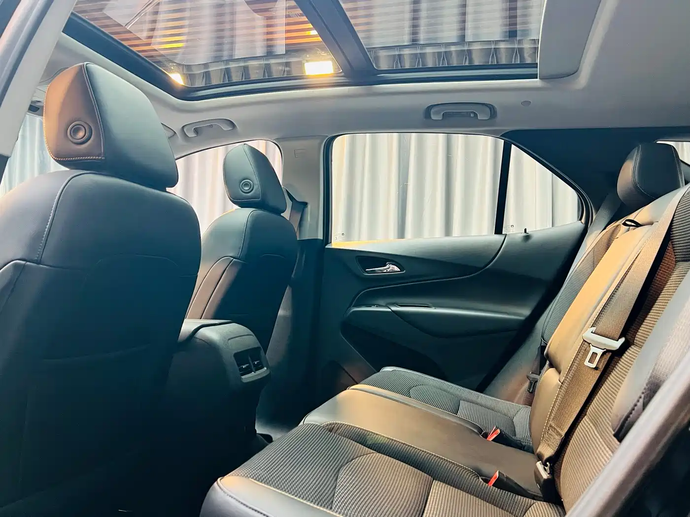 Chevrolet Equinox 2018 535T Automatic Galloping Edition фото 9