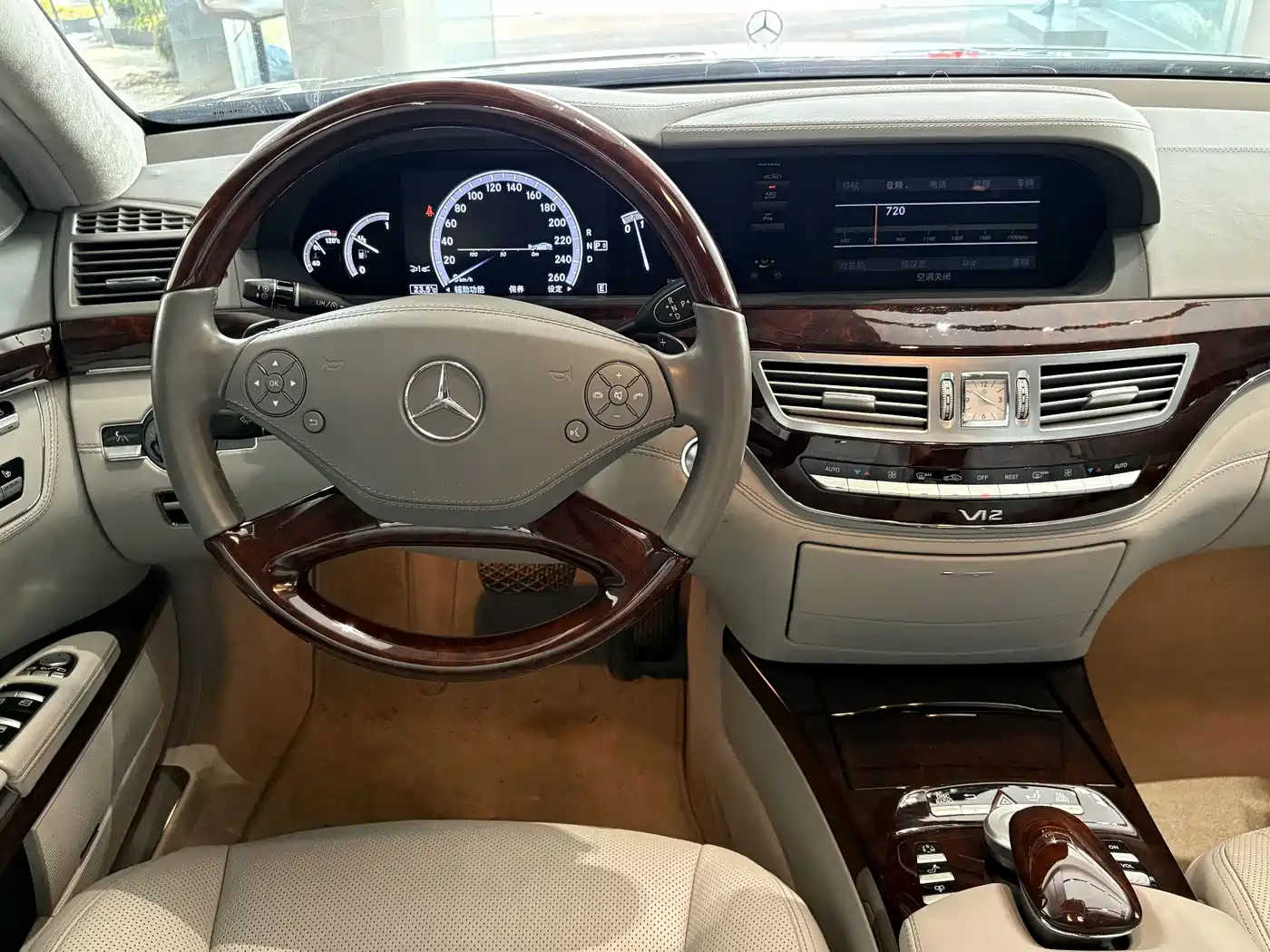 Mercedes-Benz S-Class 2011 2010 S 600 L