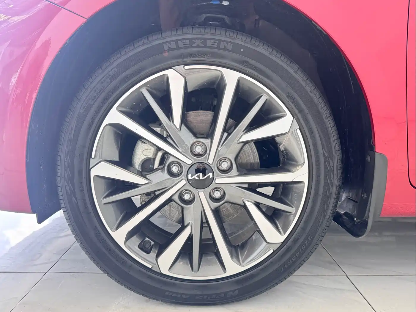 Kia K3 2021 1.5L CVT Fashion Edition фото 17
