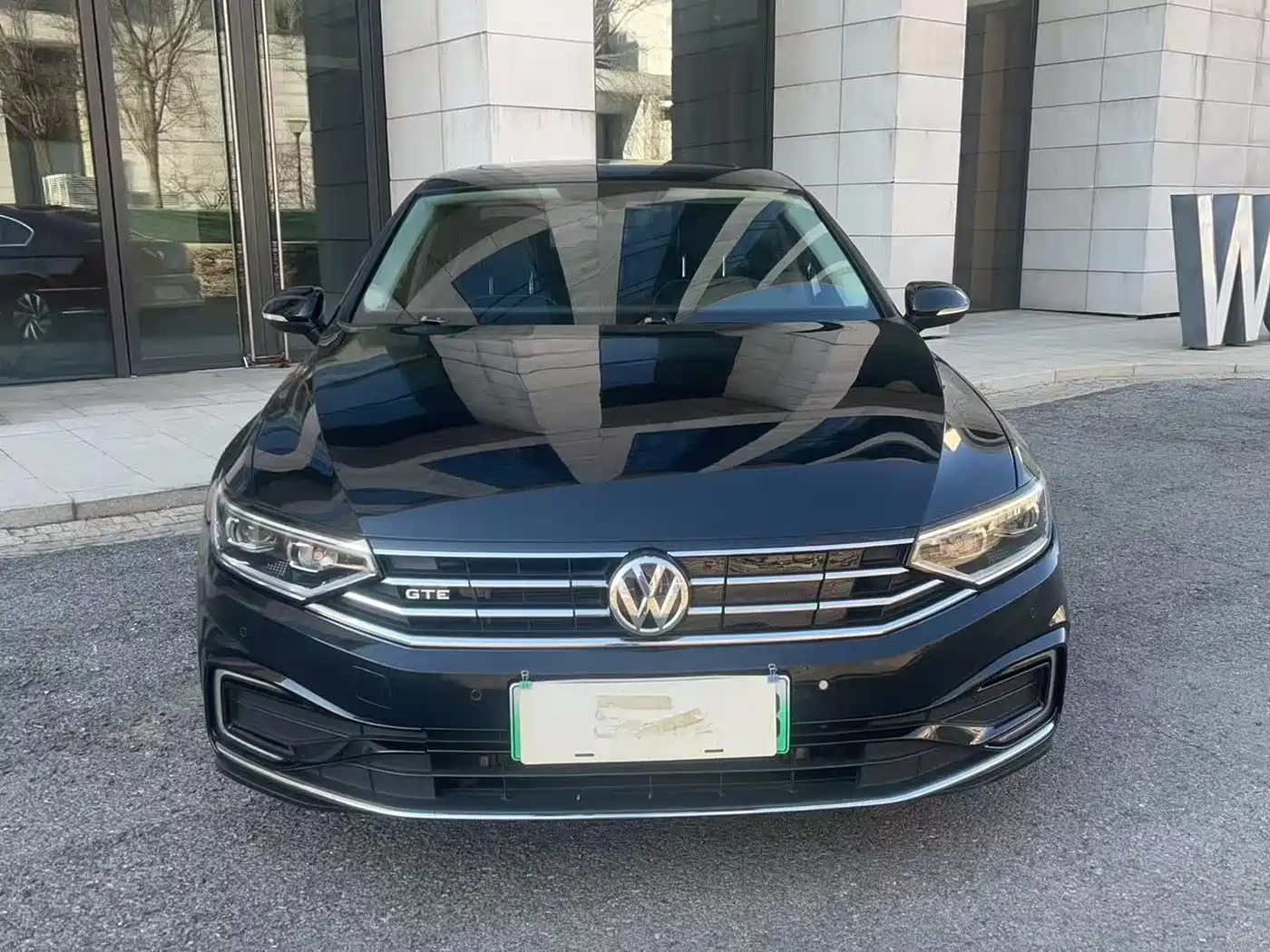 VOLKSWAGEN MAGOTAN GTE PLUG IN HYBRID