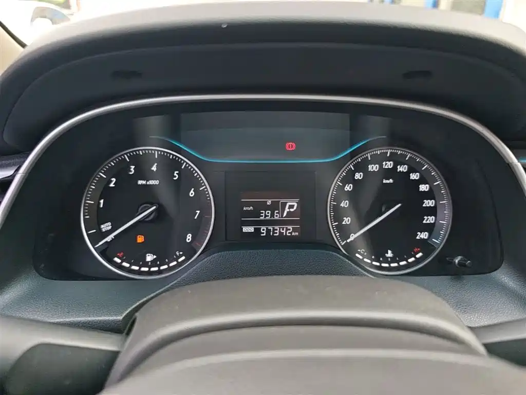 Buick Excelle 2019 15T DCT Progressive Type China VI фото 12