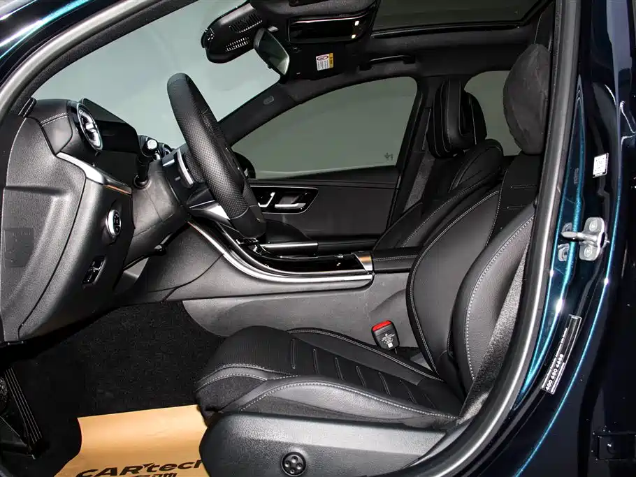Mercedes-Benz C-Class 2025 Facelift C 260 L Sport Edition фото 25