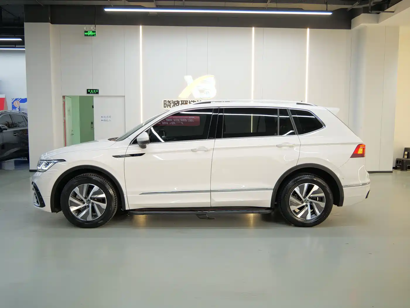 VOLKSWAGEN TIGUAN L NEW ENERGY