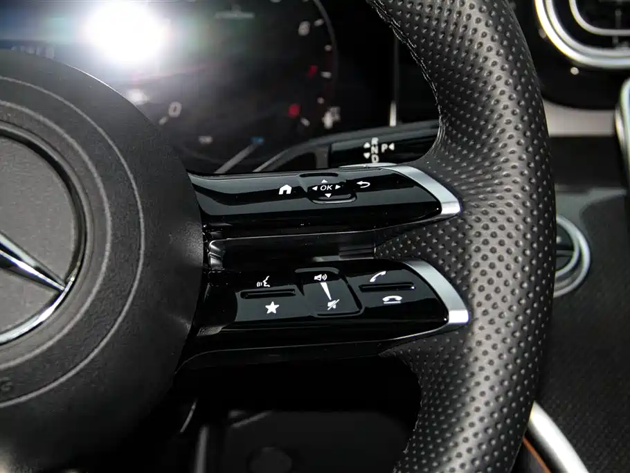 Mercedes-Benz C-Class 2025 Facelift C 260 L Sport Edition фото 30