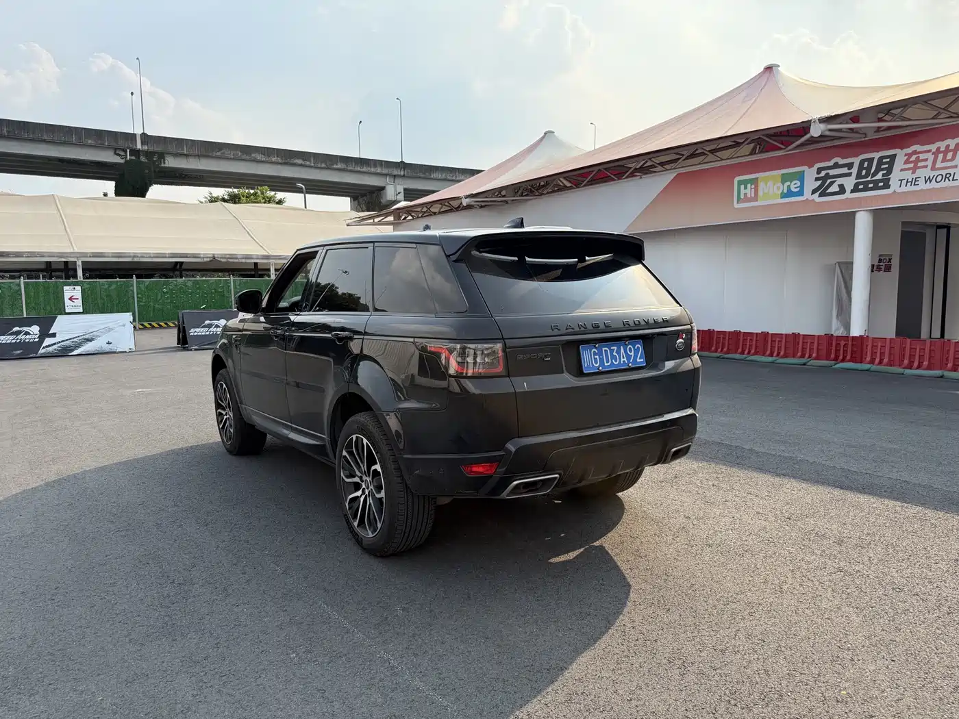 Фото 9 - Land Rover Range Rover Sport