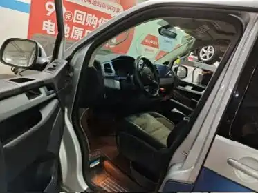 Volkswagen Multivan 2018 2018 2.0TSI 4WD Leisure Edition 7-Seater