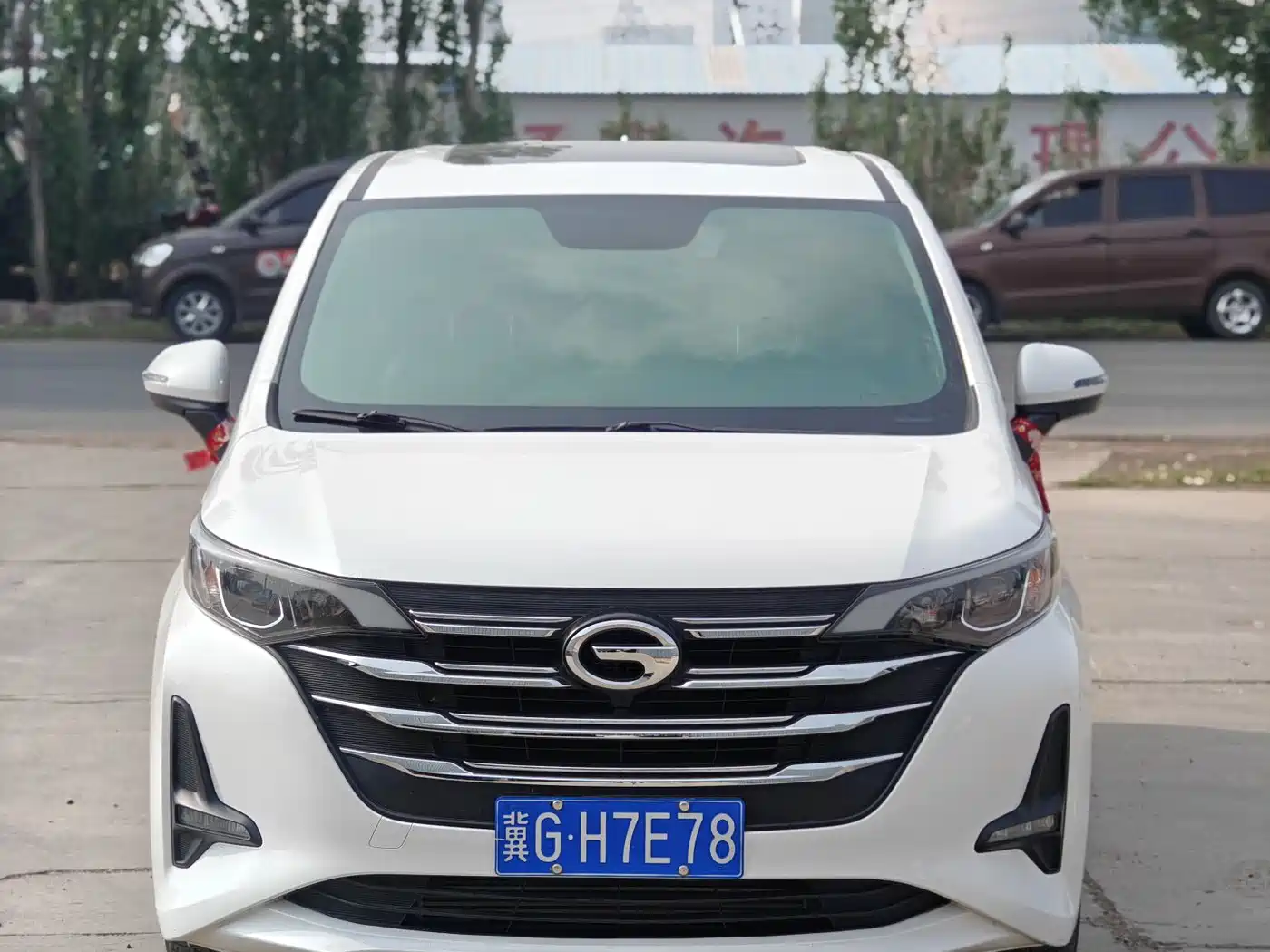 GAC Trumpchi Trumpchi M6 2021 270T DCT Premium Edition (7-seater) фото 2