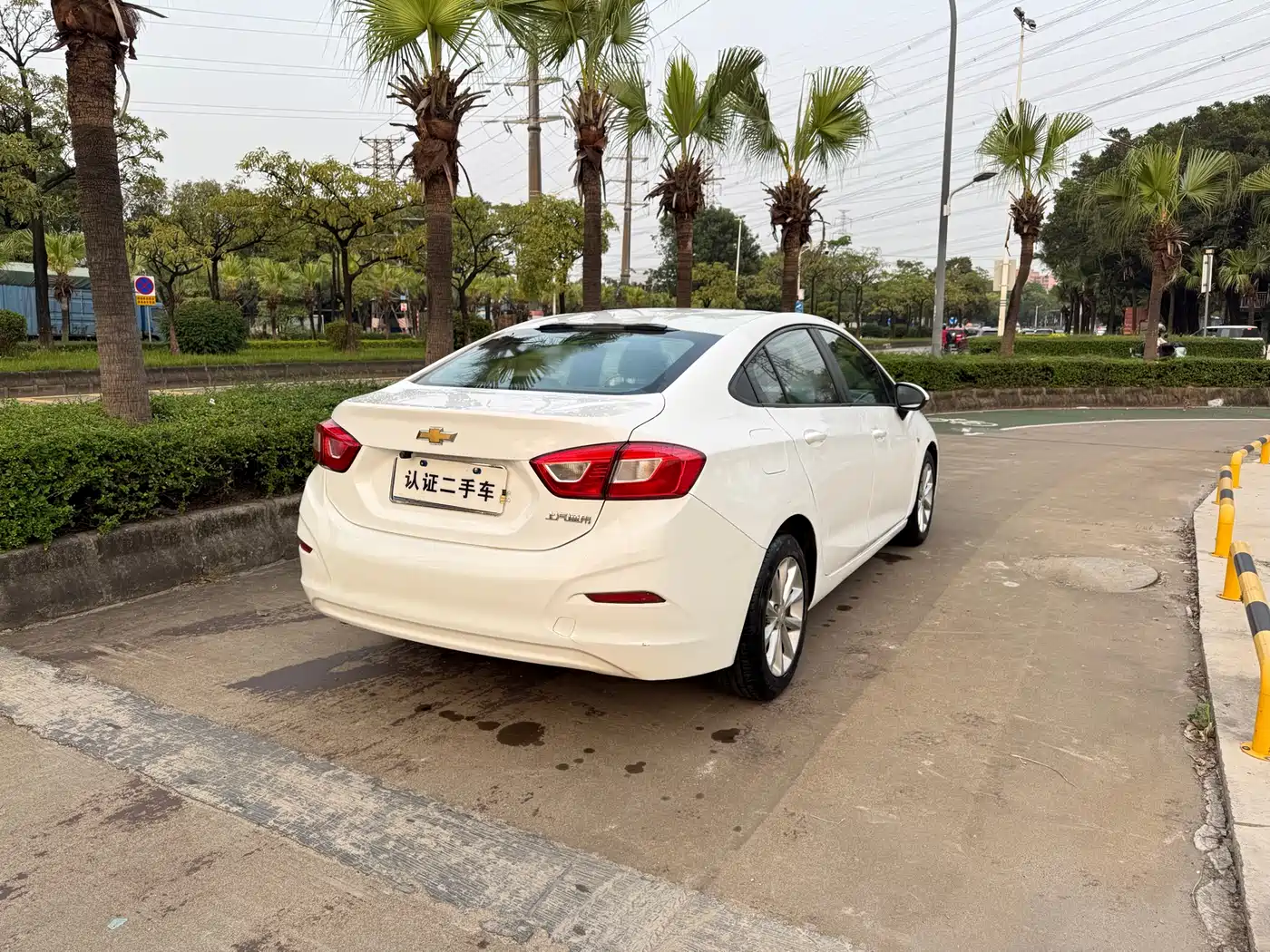 Chevrolet Cruze 2018 320 Automatic Pioneer Sunroof Edition фото 4