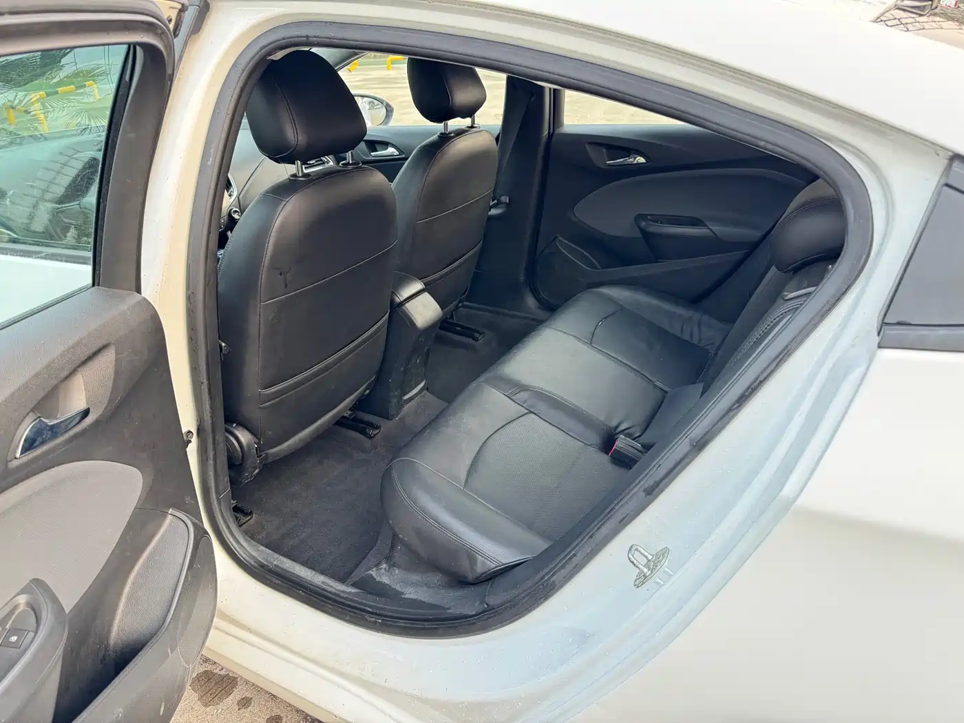 Chevrolet Cruze 2018 320 Automatic Pioneer Sunroof Edition фото 6