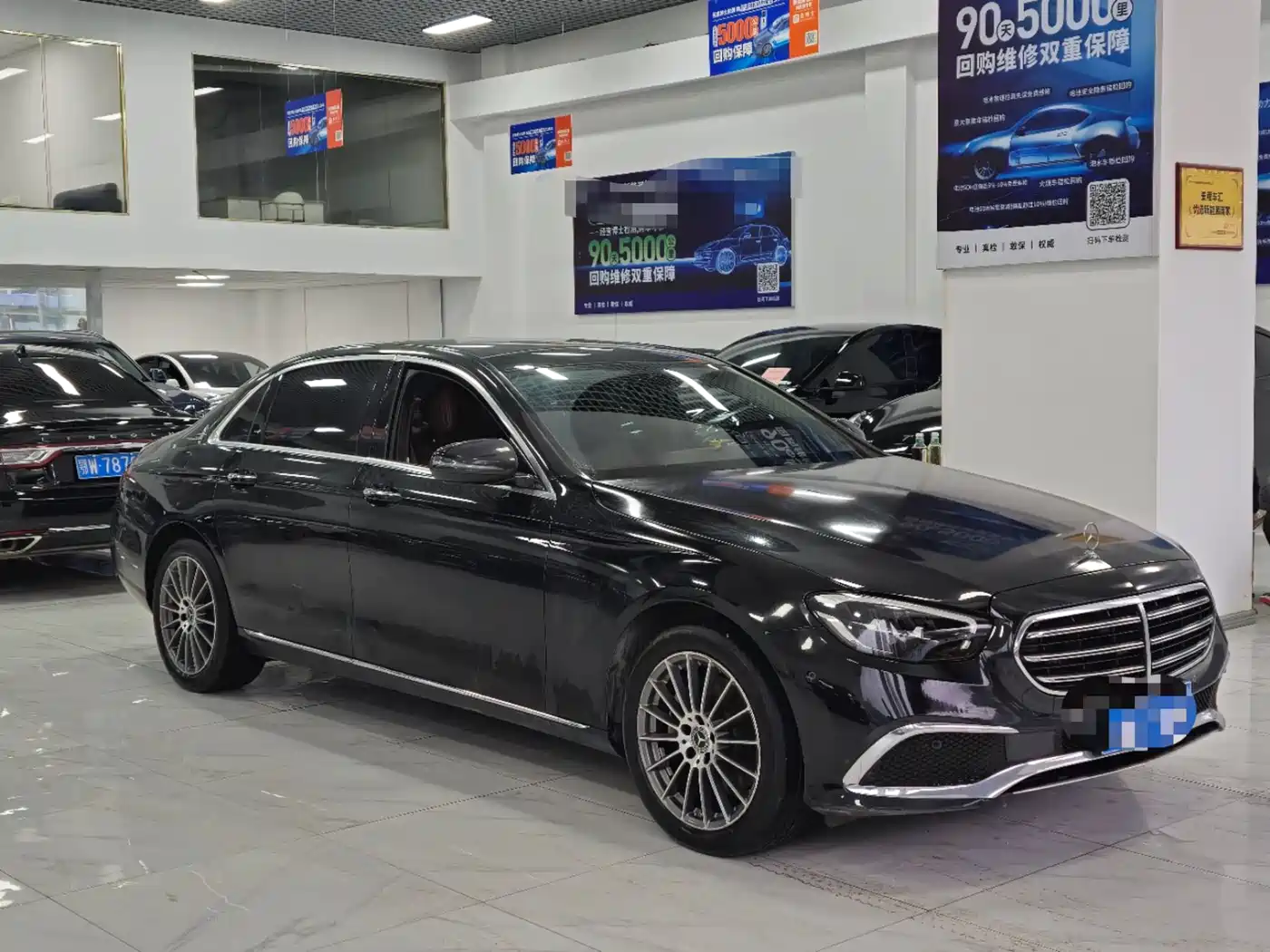 MERCEDES-BENZ E CLASS