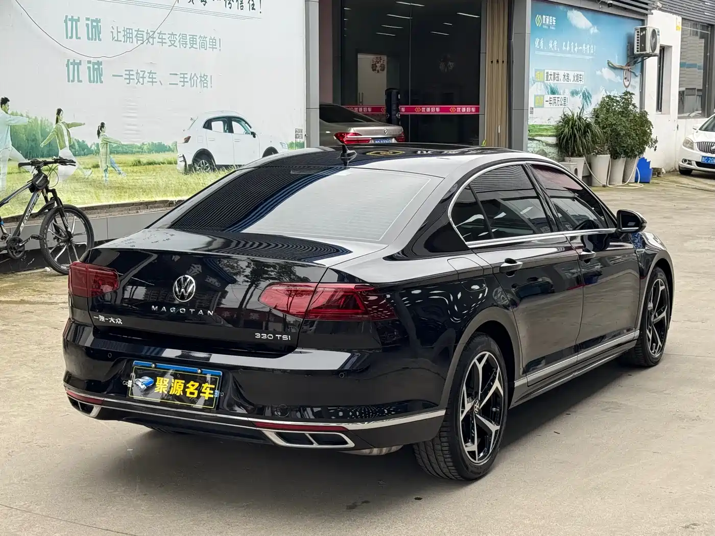 Volkswagen Magotan 2024 2 Million Units Public Sharing Edition 330TSI DSG Luxury фото 7