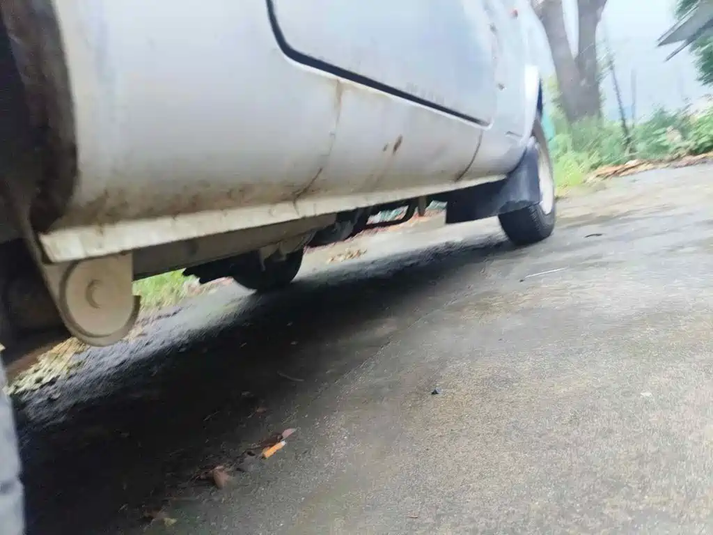 Dongfeng Xiaokang K07 2012 2006 1.0L Base Model BG10-01
