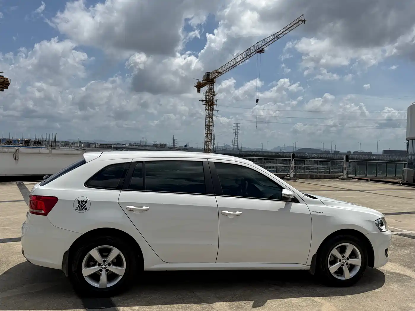 Volkswagen Lavida Tour 2013 1.6L Automatic Trend Style фото 14