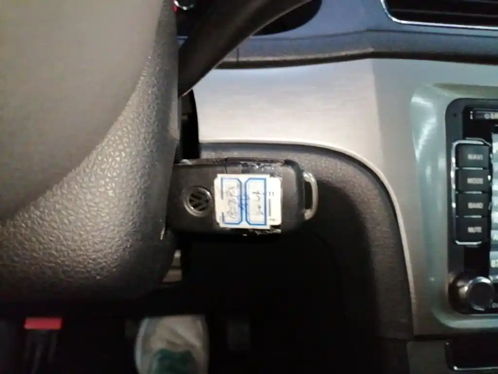 Volkswagen Lavida 2013 Facelift 1.6L Automatic Luxury фото 9