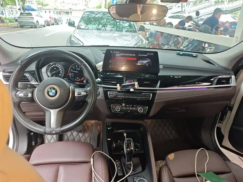 Фото 13 - BMW X2