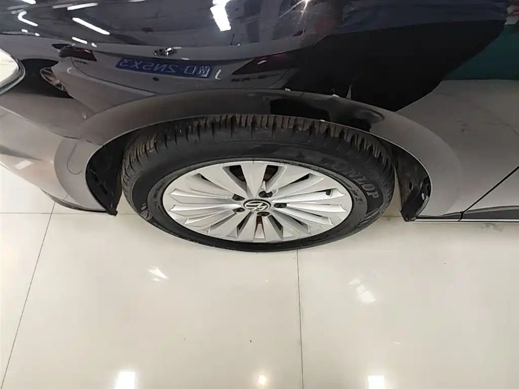 Volkswagen Lavida 2022 1.5L Auto Comfort Edition фото 23