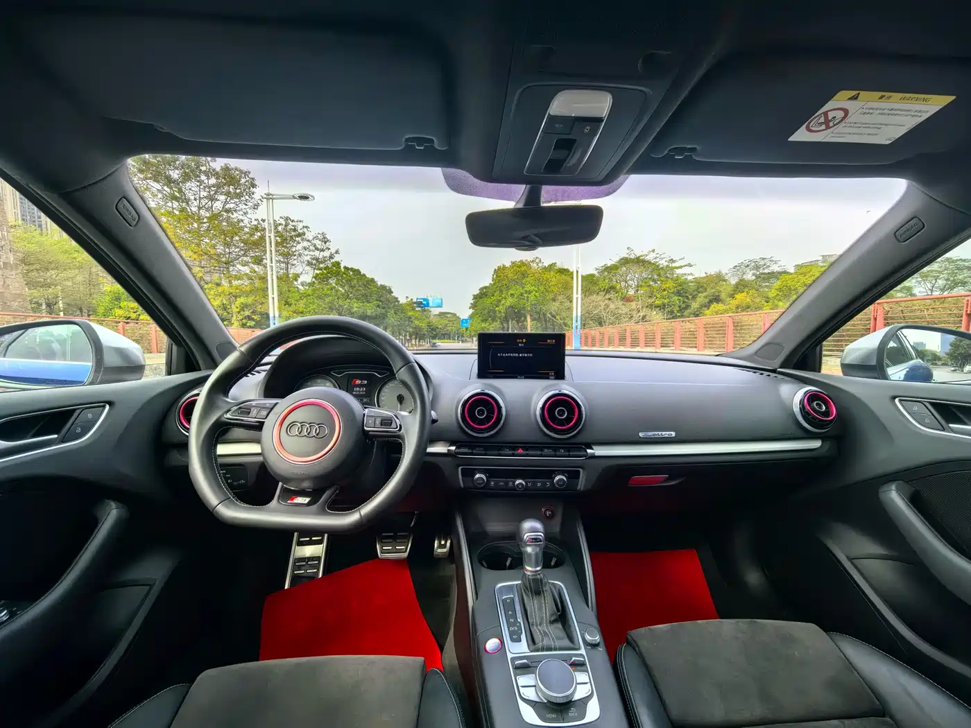 Audi S3 2015 S3 2.0T Limousine фото 6