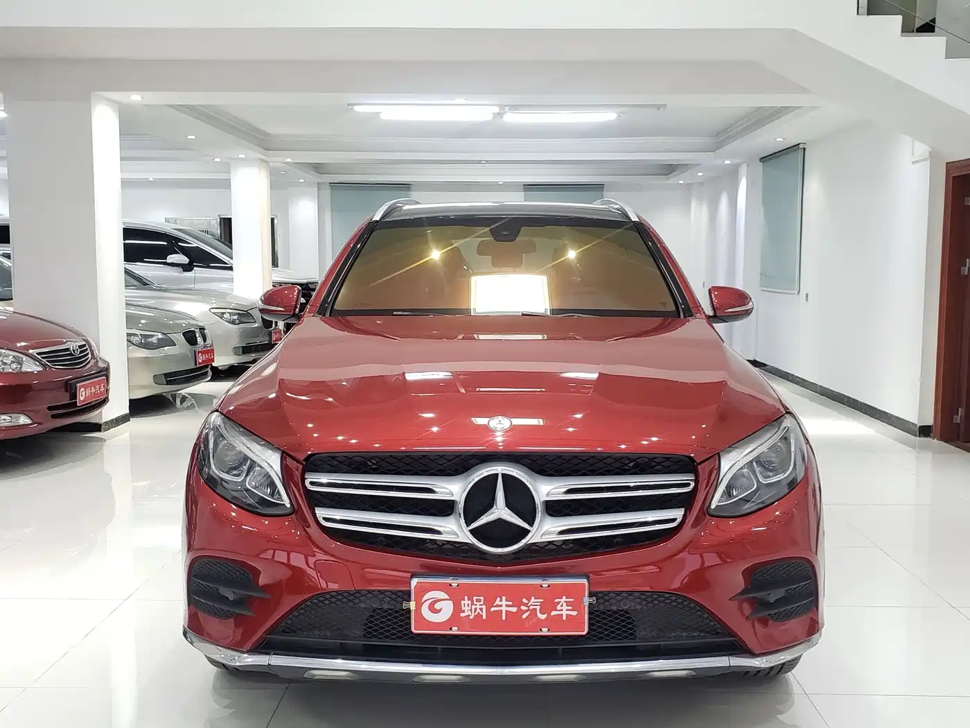 Фото 2 - Mercedes-Benz GLC
