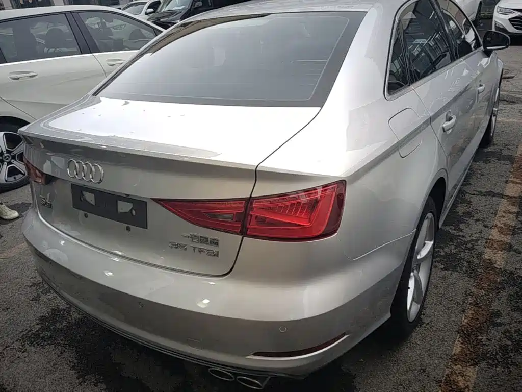Photo 6 - Audi A3