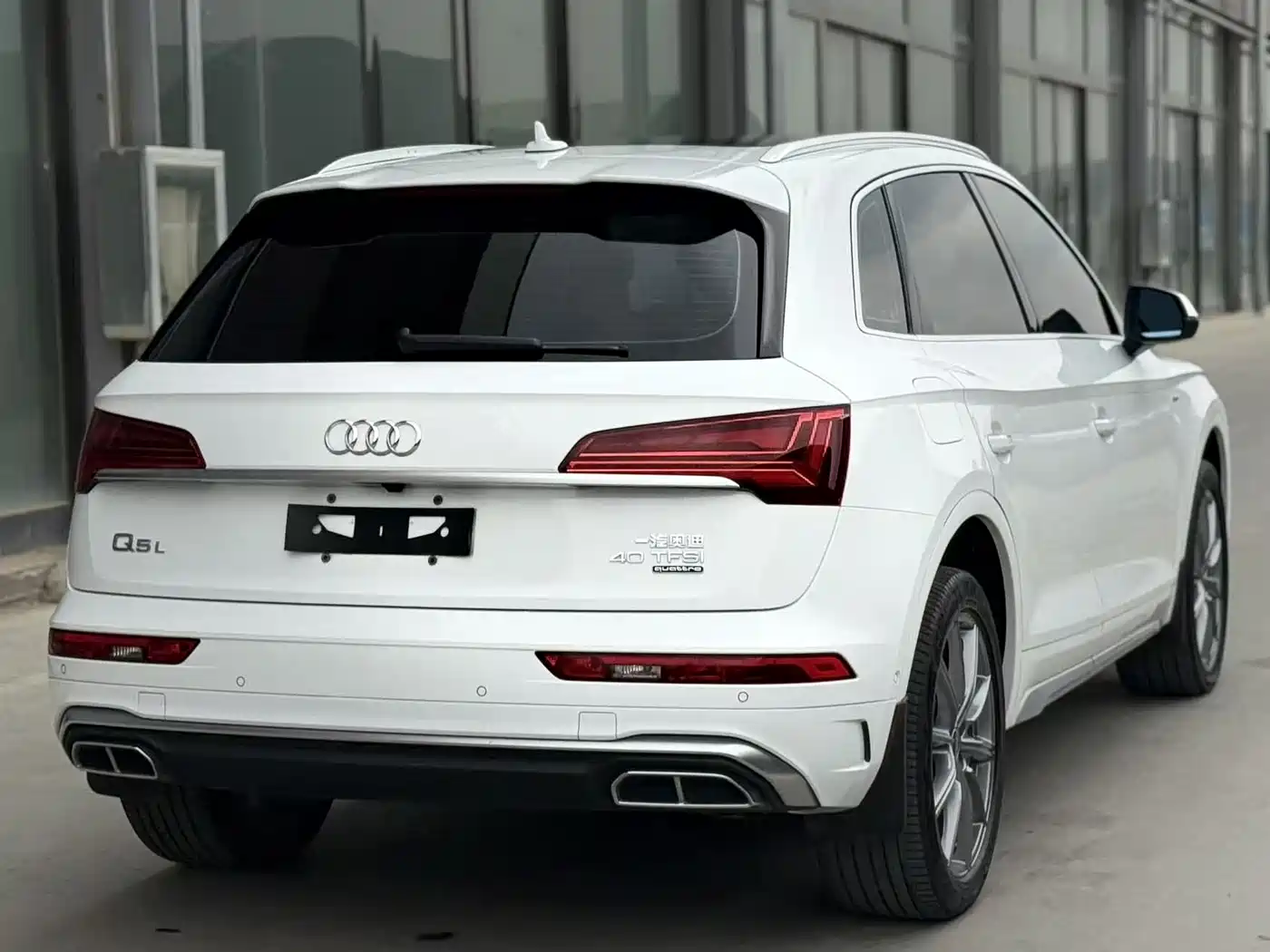 AUDI Q5L