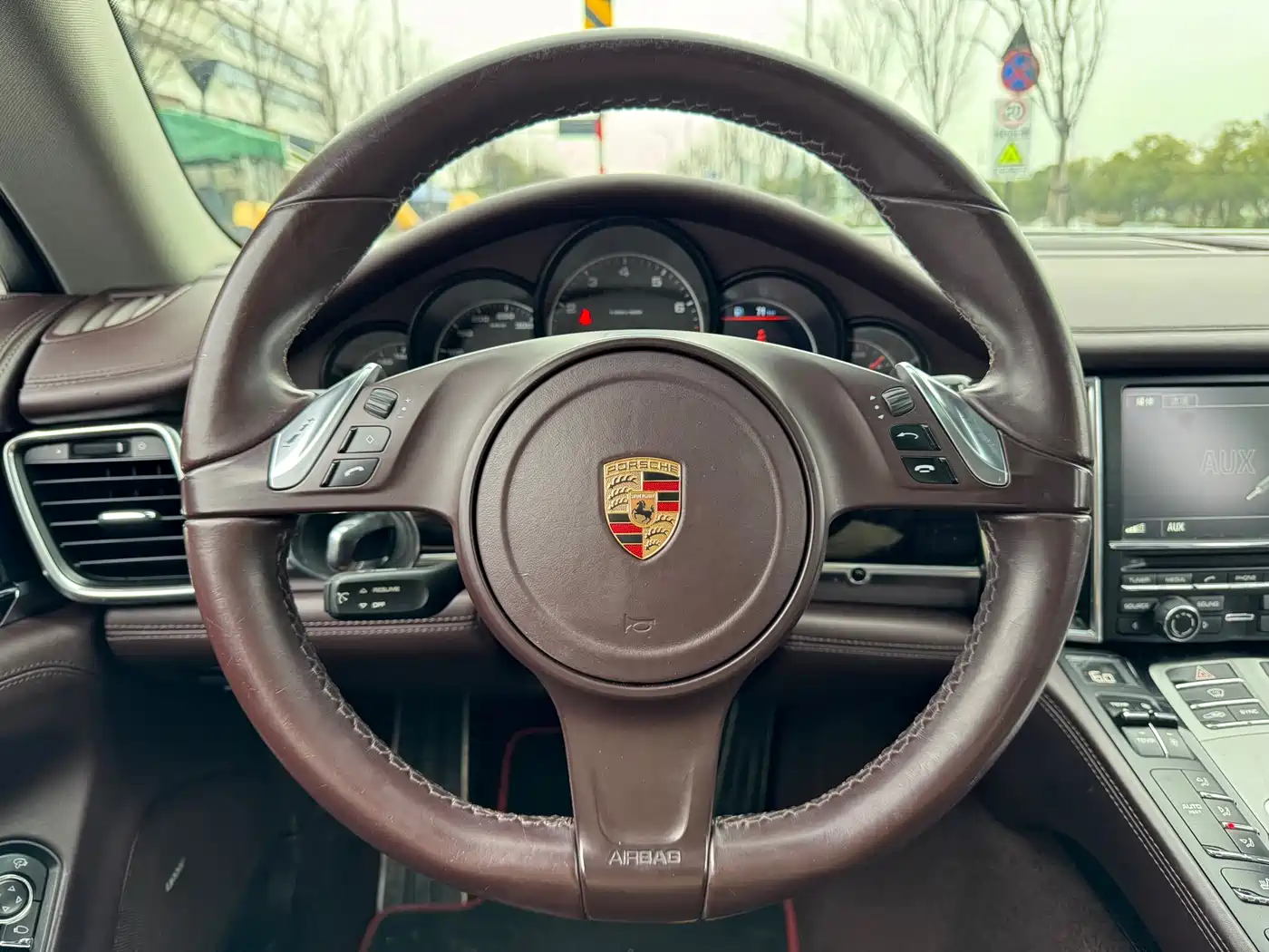 Porsche Panamera 2014 Panamera 4 3.0T фото 23
