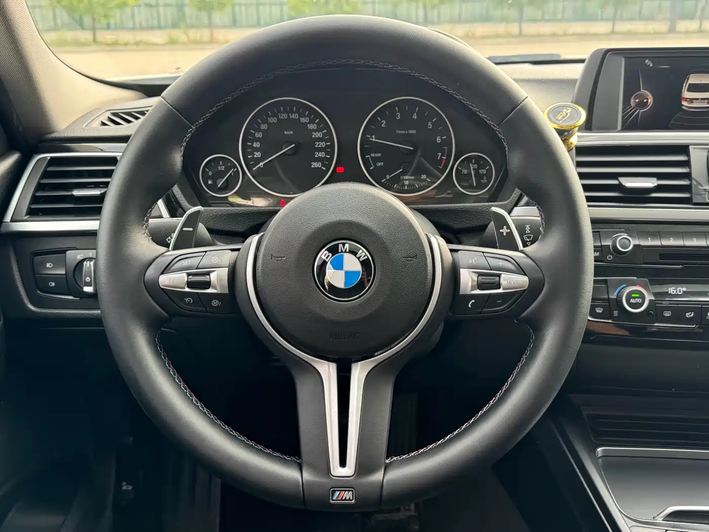 BMW 3 Series 2017 318Li Fashion фото 10