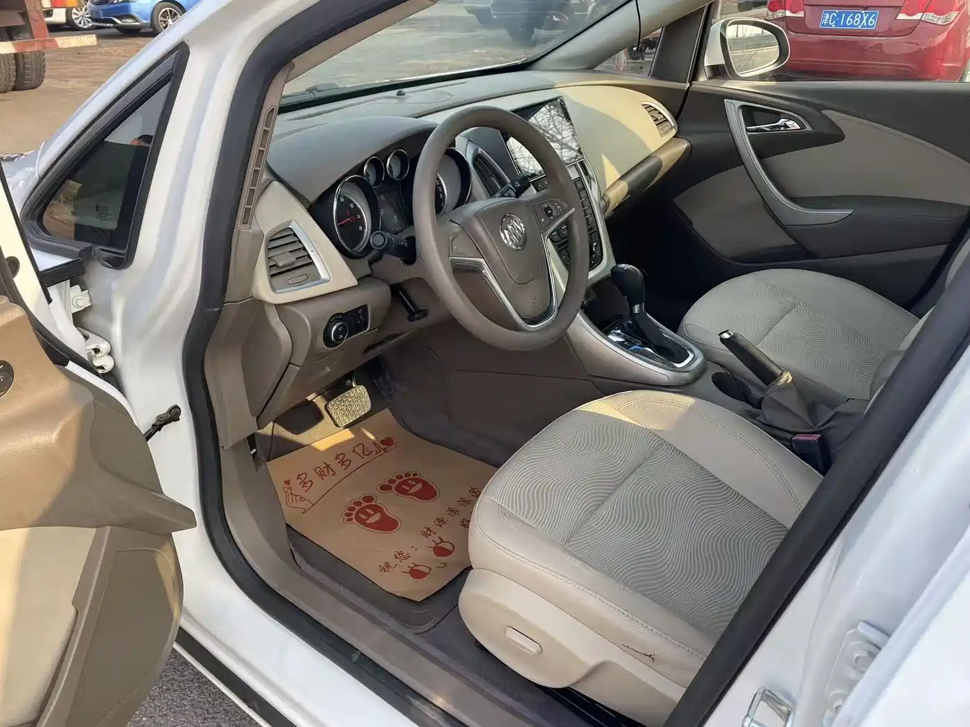 Buick Excelle 2013 GT 1.6L Automatic Fashion Edition фото 9