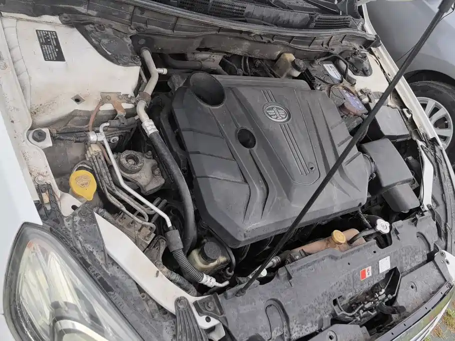 Besturn B70 2015 2014 2.0L Automatic Luxury