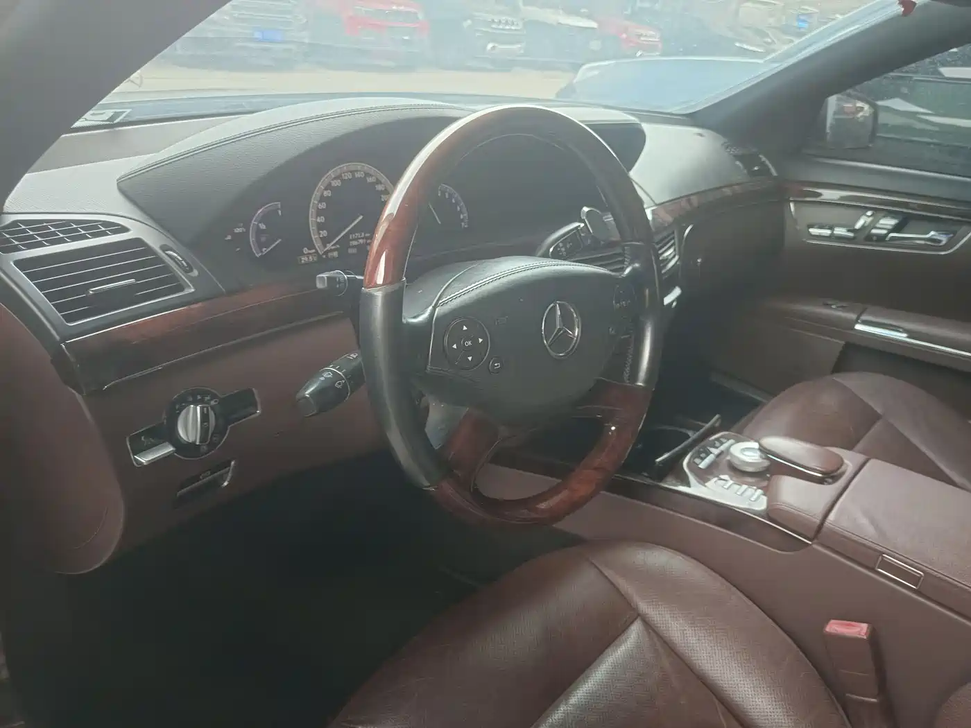 Mercedes-Benz S-Class 2012 S 400 L HYBRID Grand Edition фото 5