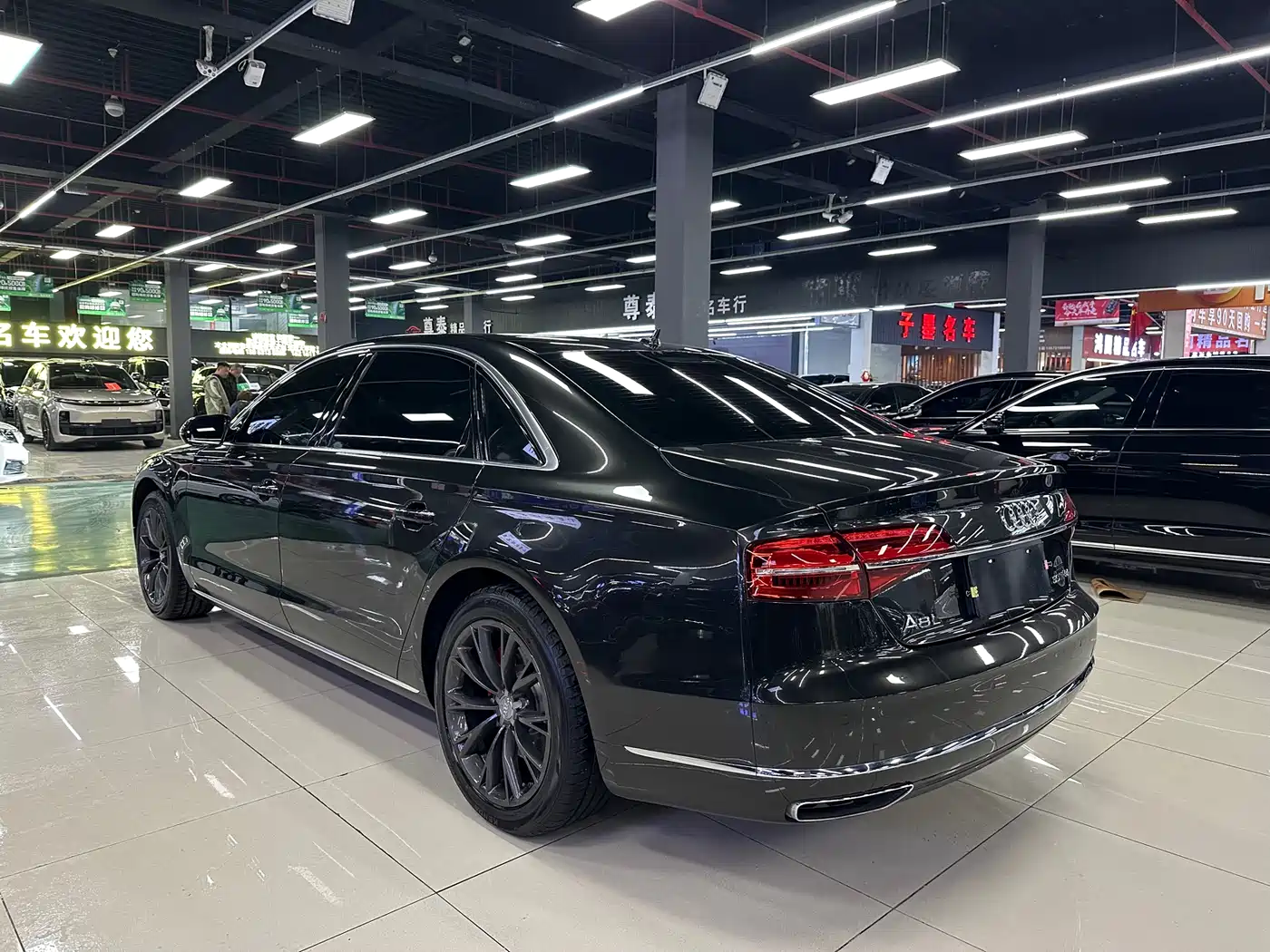 Audi A8 2016 A8L 45 TFSI quattro Luxury фото 6