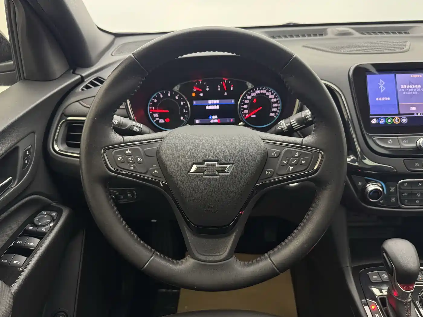 Chevrolet Equinox 2021 550T RS 4WD Intelligent Defender Edition фото 32