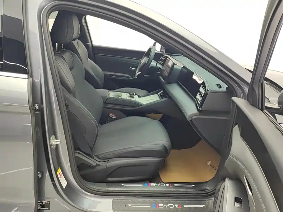 BYD Qin L 2024 2024 DM-i 80KM Leading Edition