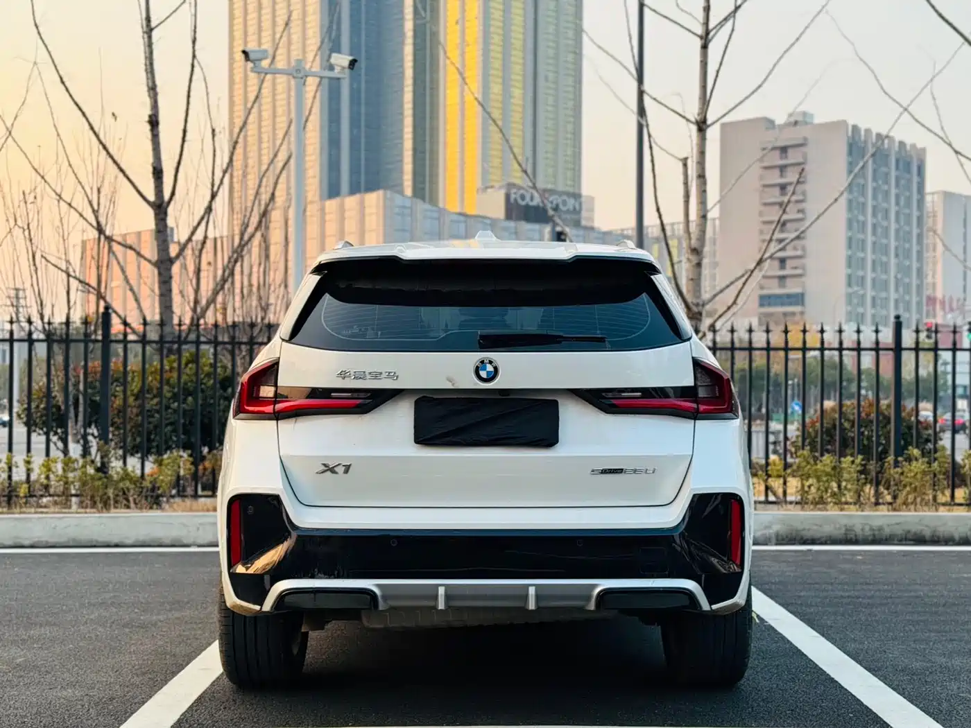 BMW X1 2023 sDrive25Li M Sport Package фото 8