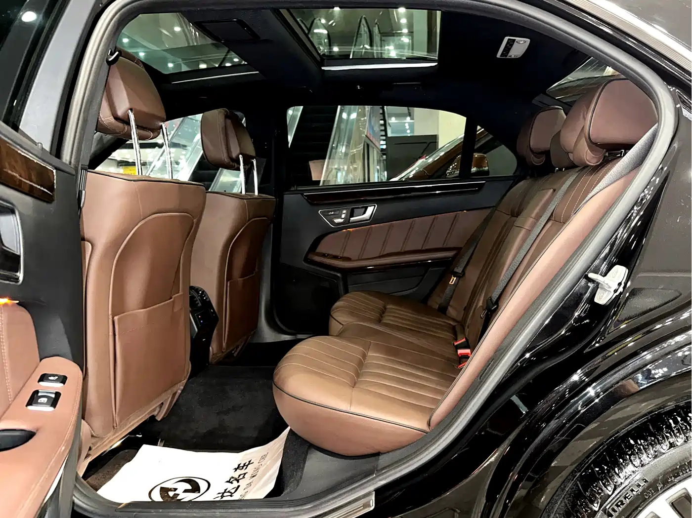 Mercedes-Benz E-Class 2015 E 320 L 4MATIC фото 6