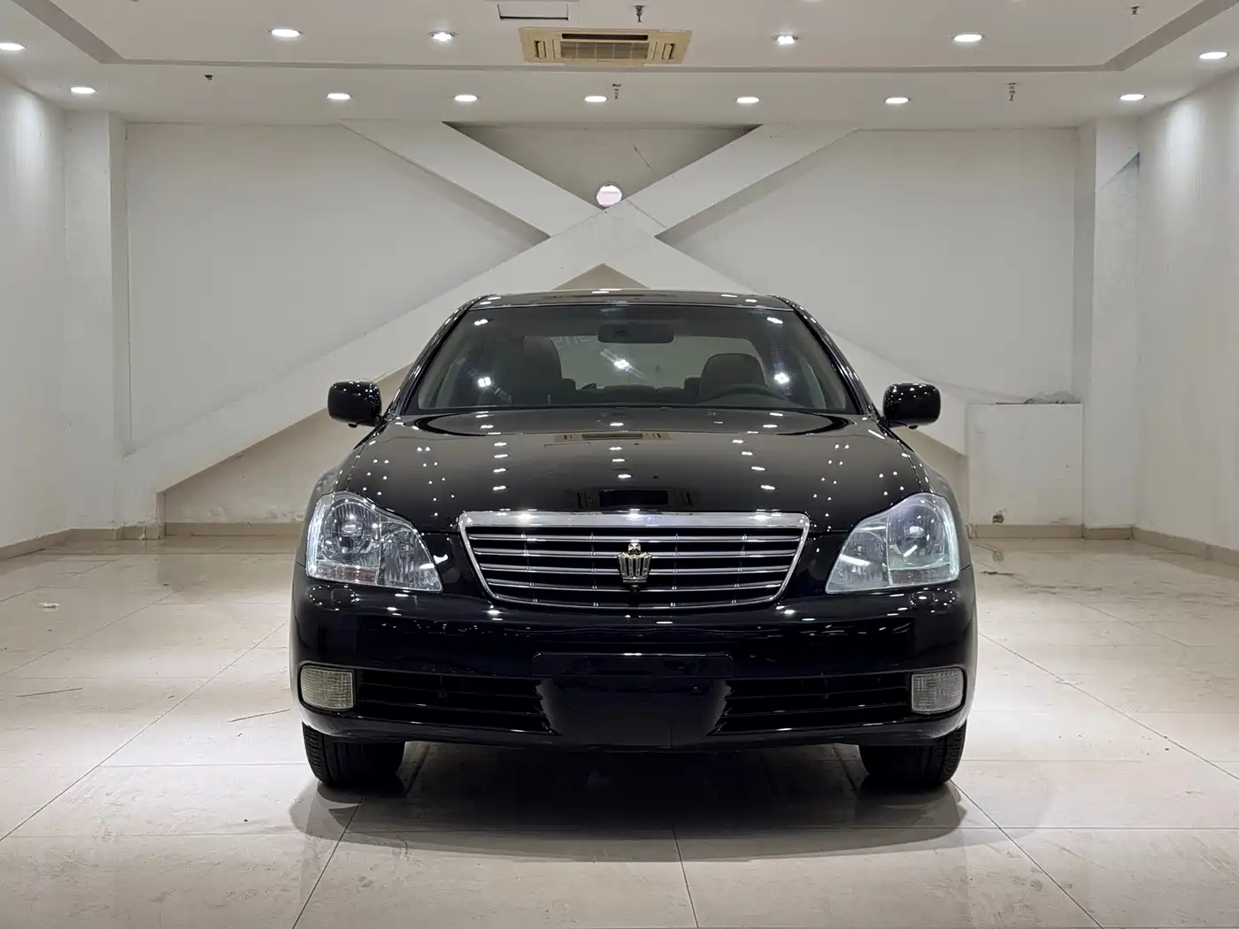 Toyota Crown 2007 2.5L Royal Leather Edition фото 2