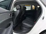 Photo 11 - BYD Seal 05