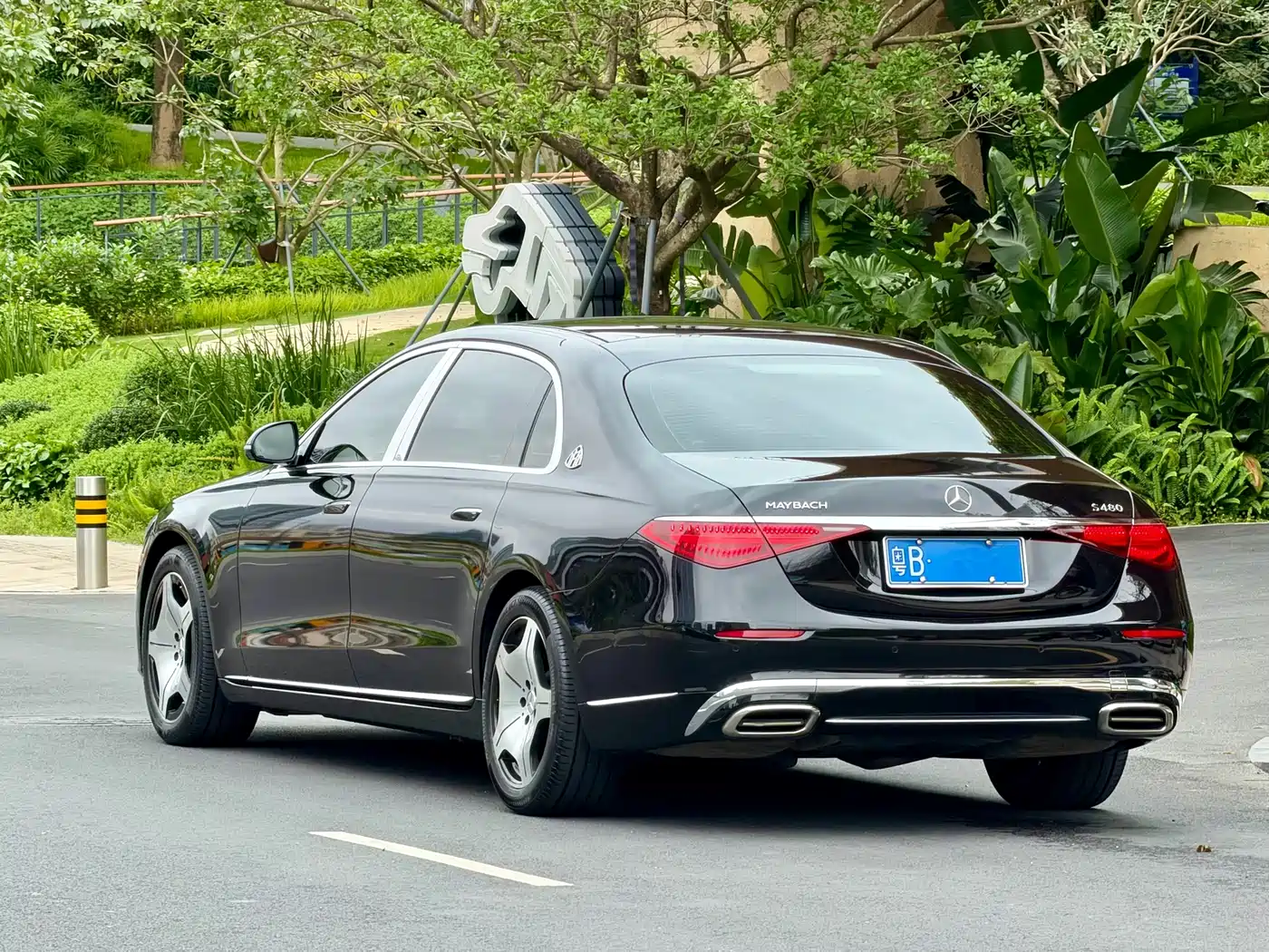Mercedes-Benz Maybach S-Class 2023 S 480 4MATIC фото 13