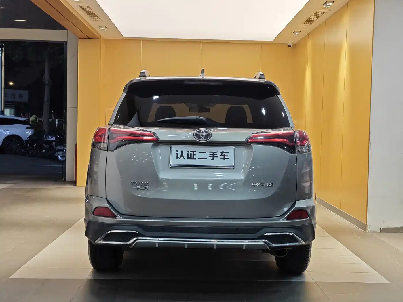 Toyota RAV4 Rongfang 2019 2.0L CVT 2WD Trend Edition China VI фото 27