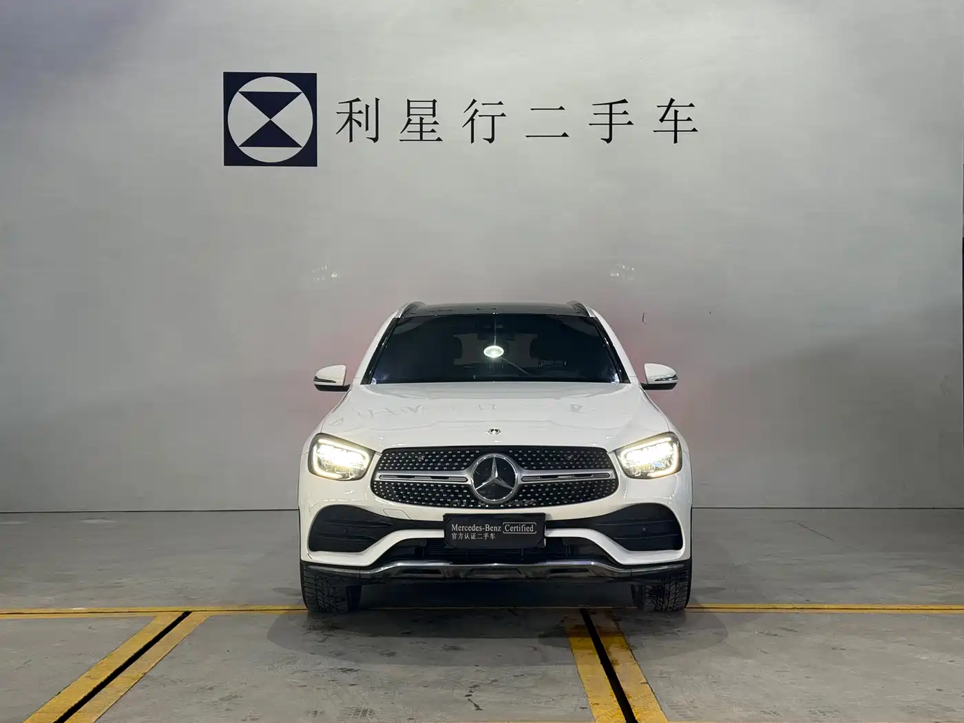 MERCEDES-BENZ GLC