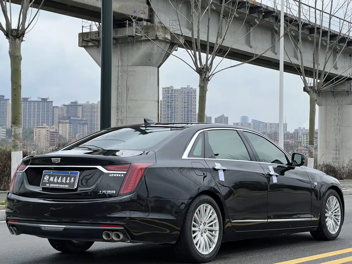 CADILLAC CT6
