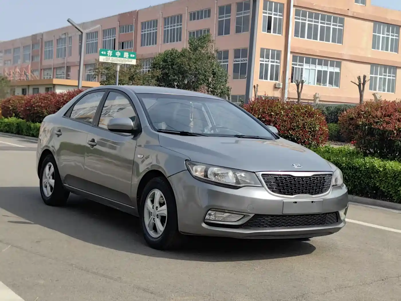 Kia Forte 2014 1.6L AT GL фото 3