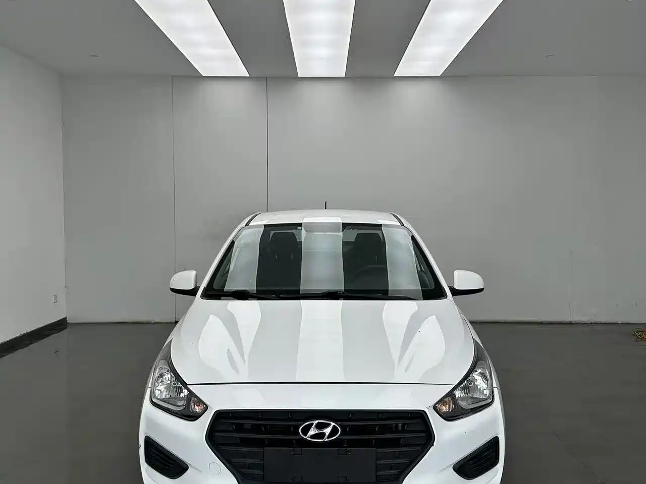 HYUNDAI RENA