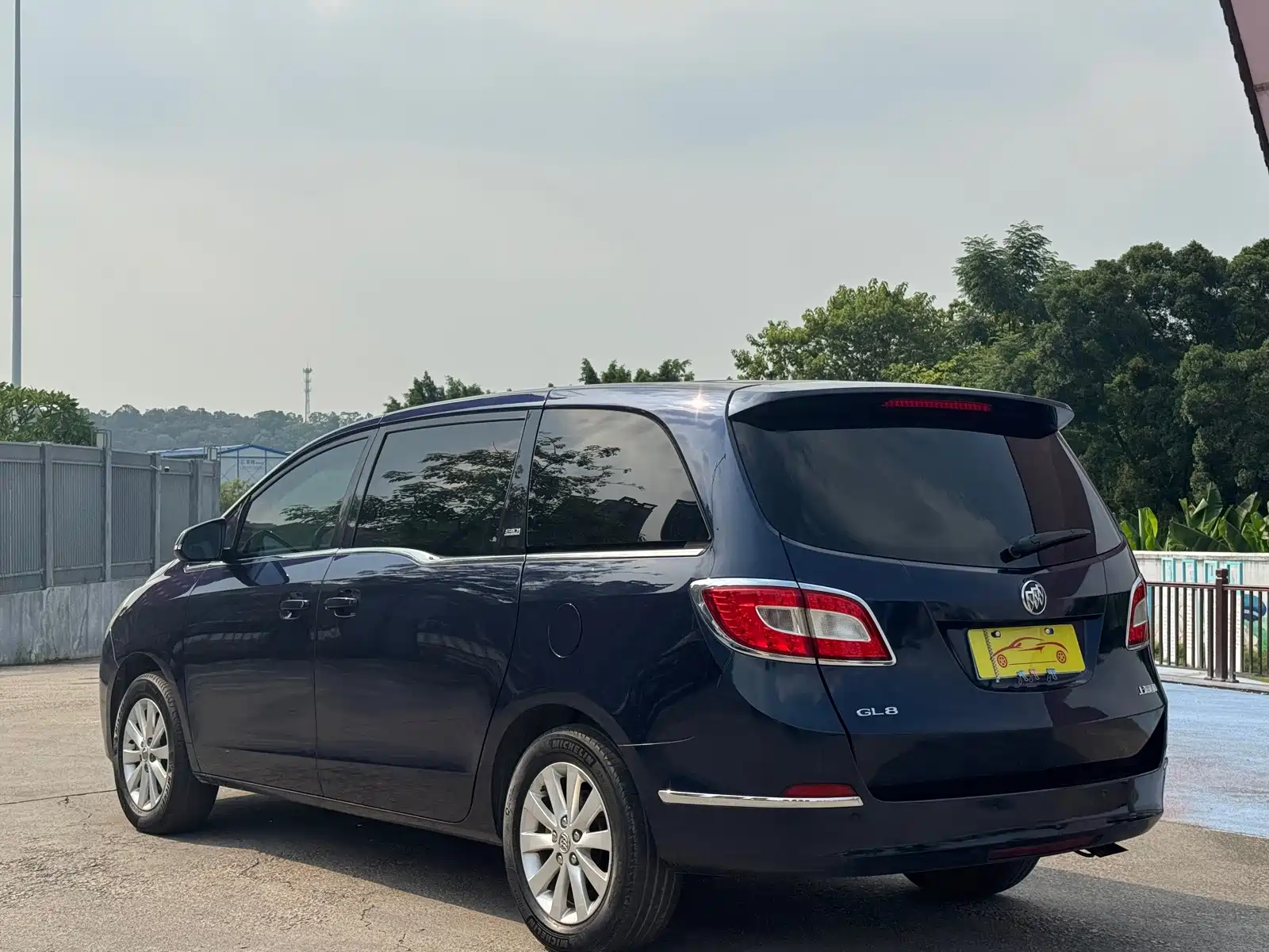 Фото 3 - Buick GL8
