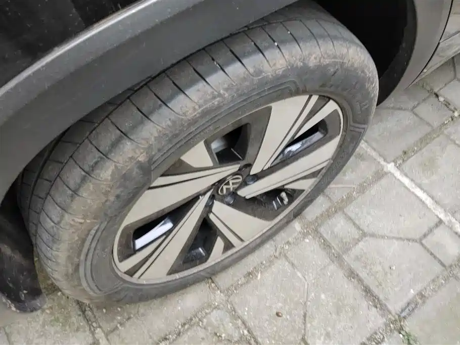 Volkswagen Teramont 2024 Teramont X 380TSI 4WD Premium Luxury Edition фото 6