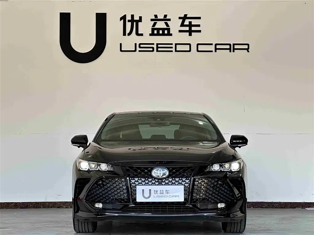 Toyota Avalon 2019 2.5L Progressive Edition China VI фото 3