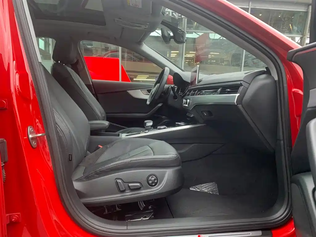 Audi A4L 2019 40 TFSI Fashion (China V) фото 19