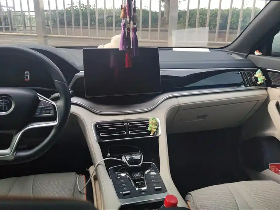 BYD Song PLUS PHEV 2023 Champion Edition DM-i 110KM Flagship PLUS фото 13