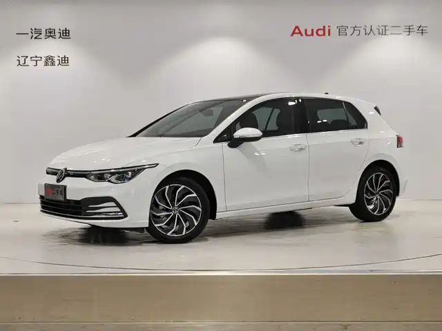 Volkswagen Golf Рестайлинг, 280TSI DSG Pro
