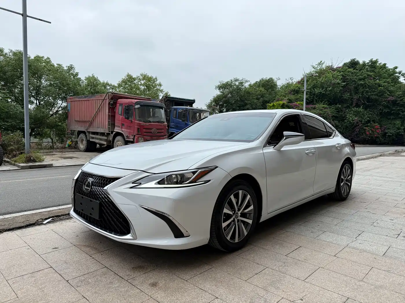 Lexus ES 2018 200 Luxury Edition China V